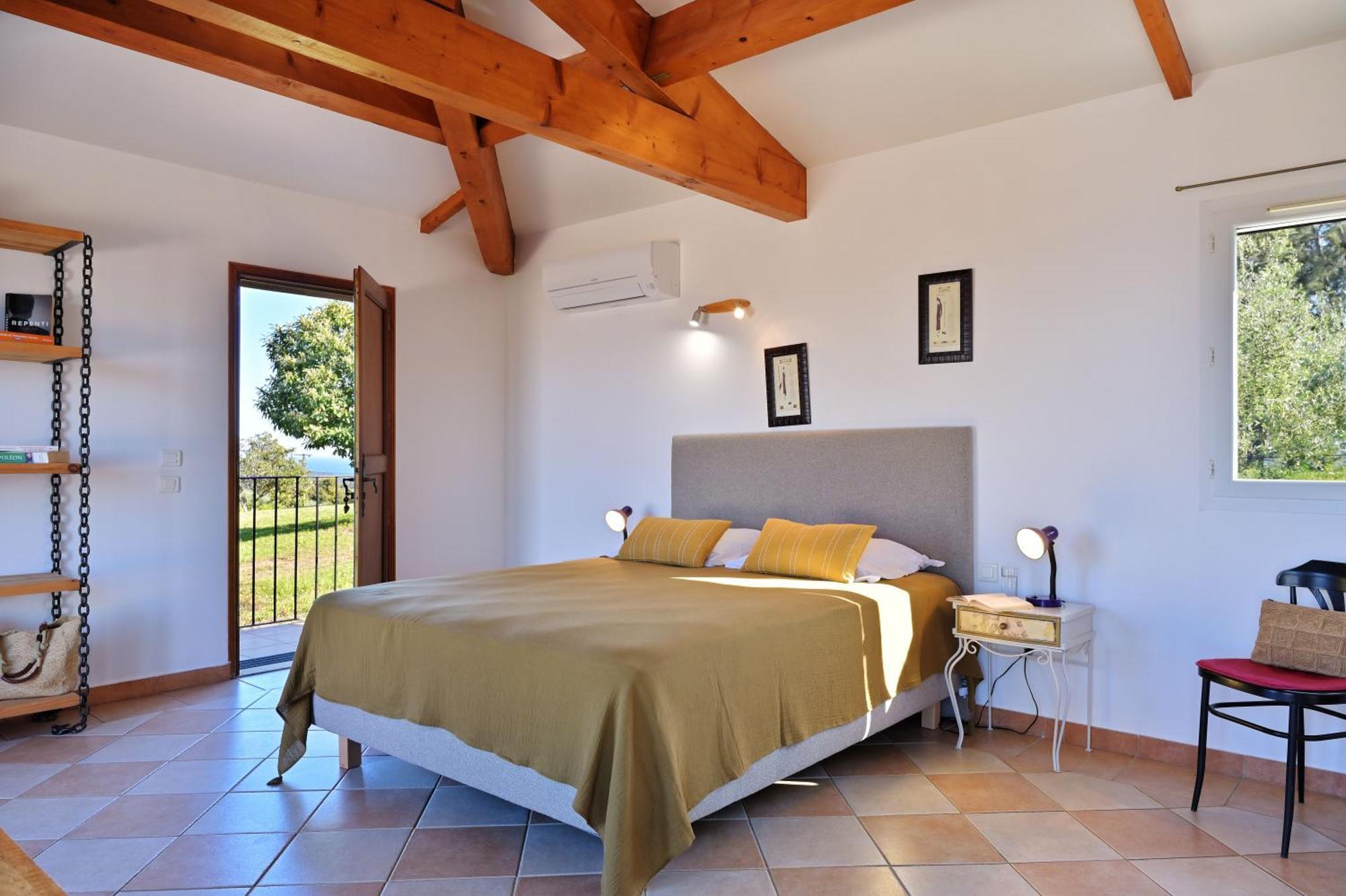 Domaine Punta Della Guardia Villa Vue Mer Dans Nature Protegee, Plage A 1,5 Km Сервион Екстериор снимка
