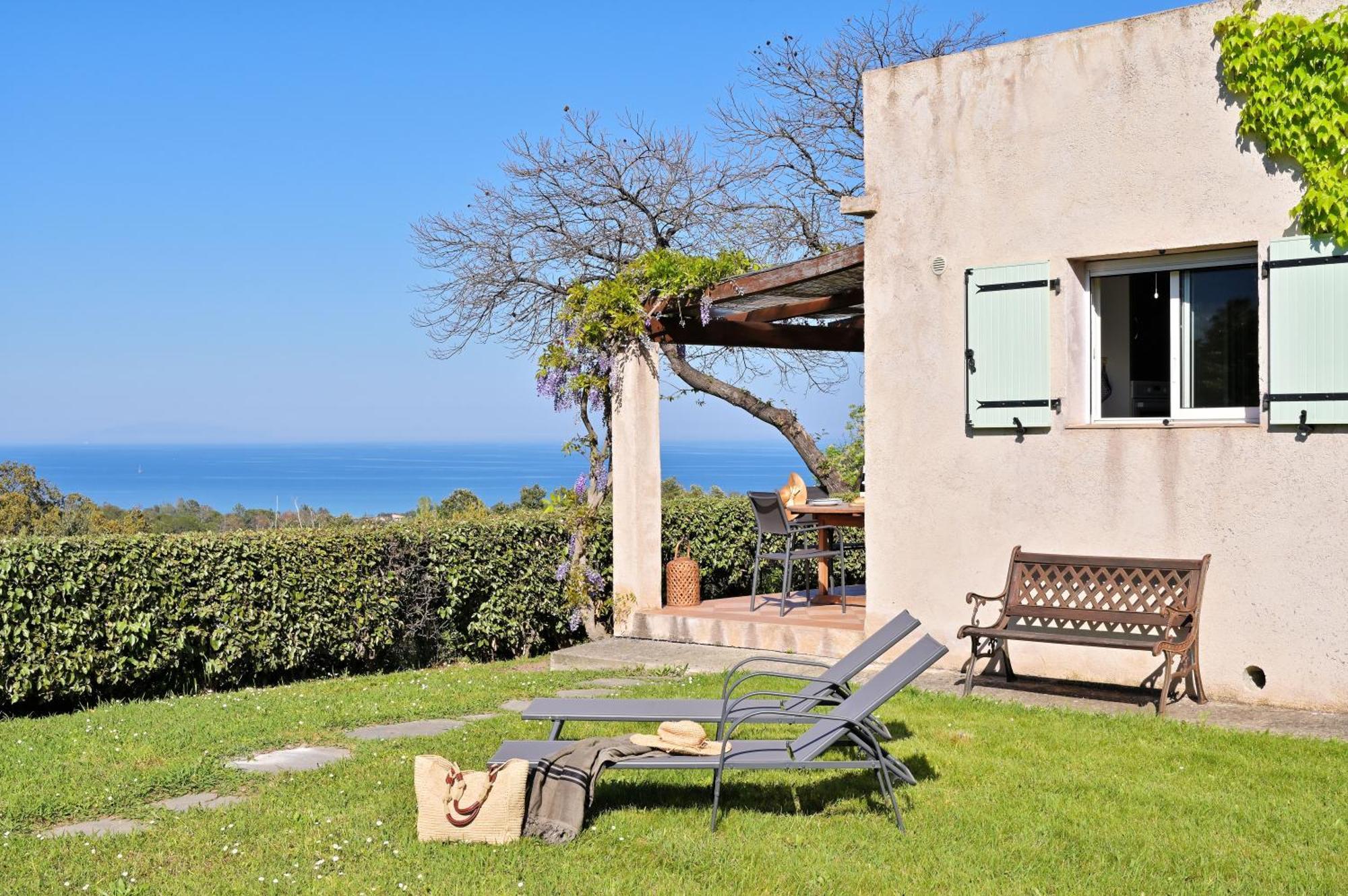 Domaine Punta Della Guardia Villa Vue Mer Dans Nature Protegee, Plage A 1,5 Km Сервион Екстериор снимка